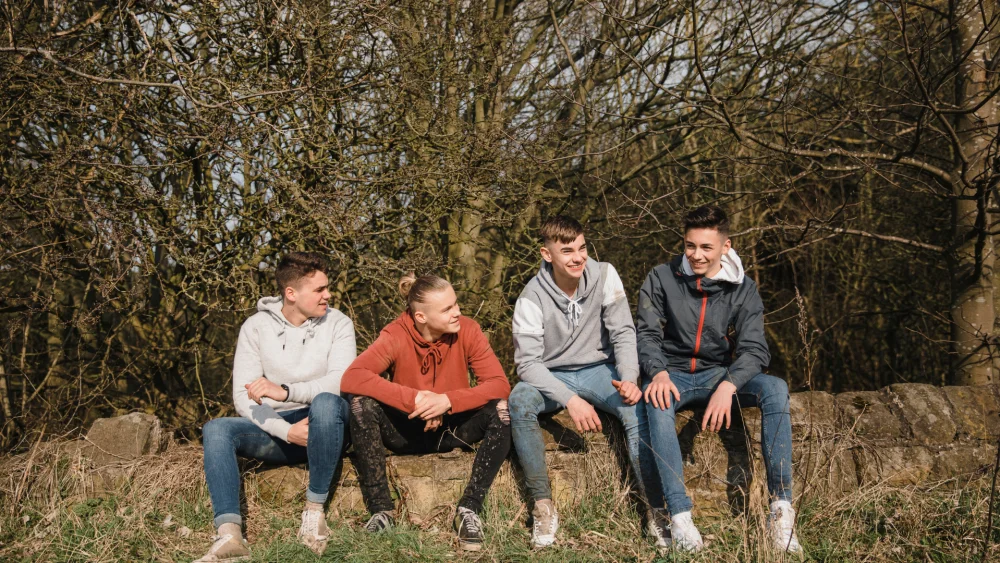 GHID: Puternic și Activ - Program de dezvoltare a abilităților de viață pentru băieți adolescenți